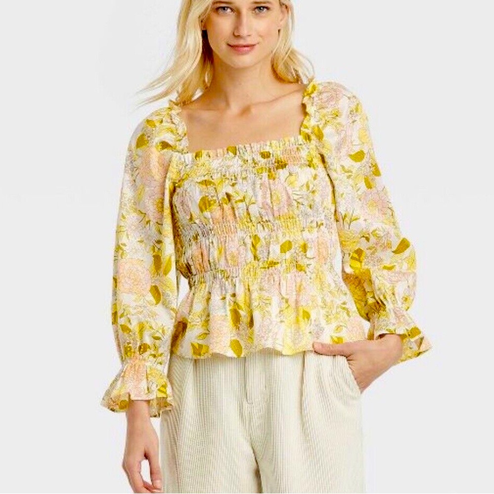 Who What Wear Floral Print Peplum Top Size Medium